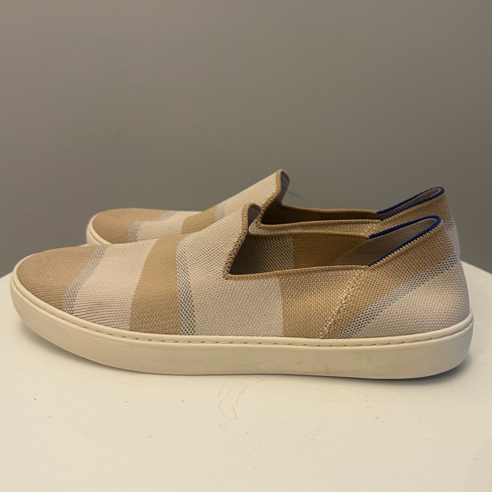 EUC Rothy’s Tan and White Slip-On Shoes. Women’s 11.